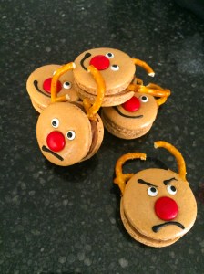 Christmas baking: reindeer macarons