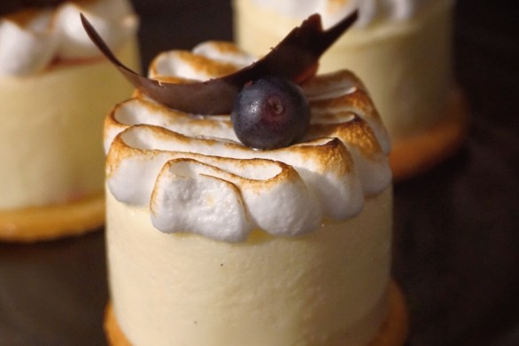 Finished: lemon meringue tart with blueberry gelee